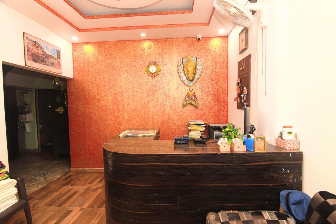 Assi River Guest House - Varanasi — Photos 1